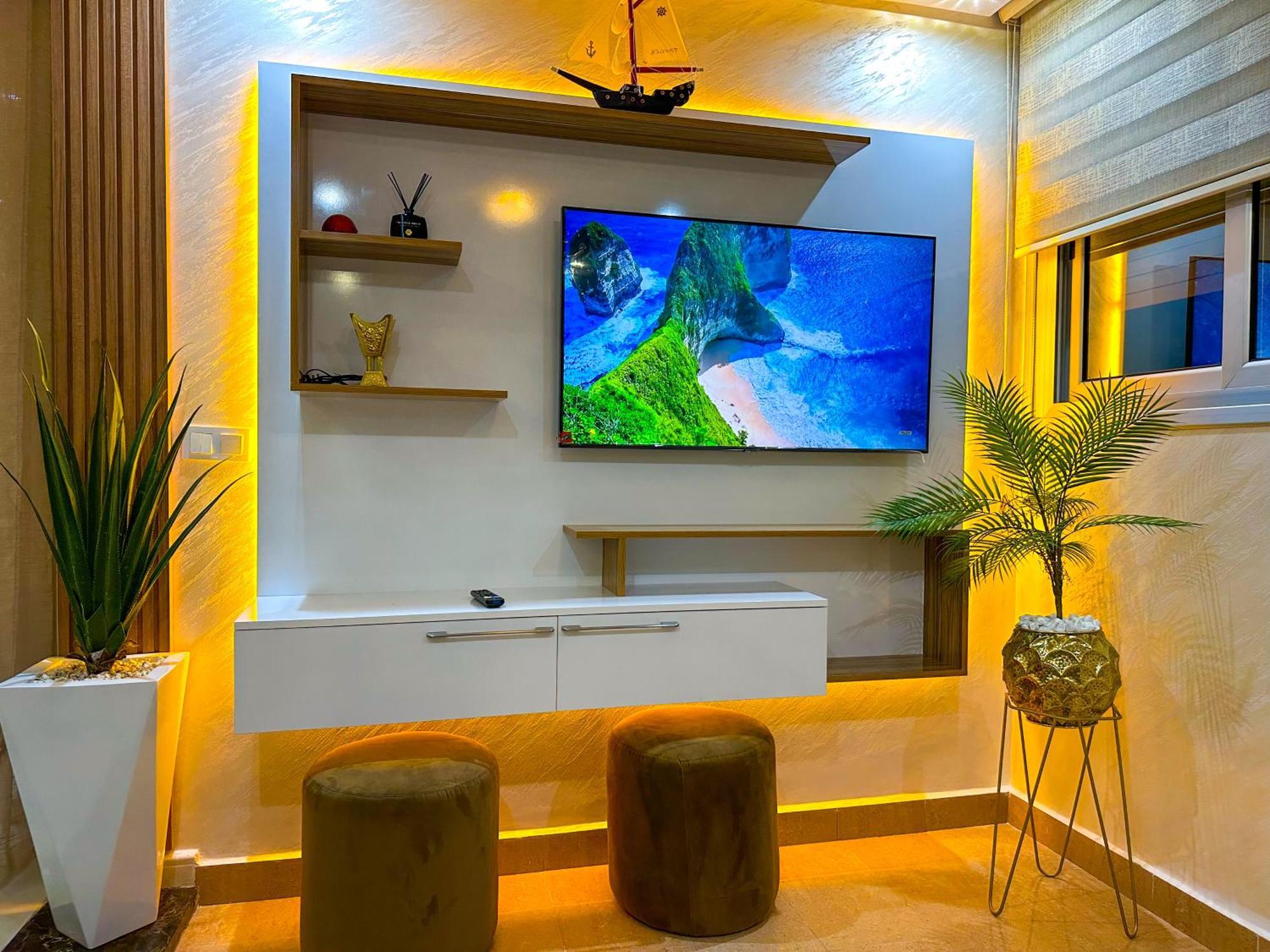Elite - Luxury & Centric Flat