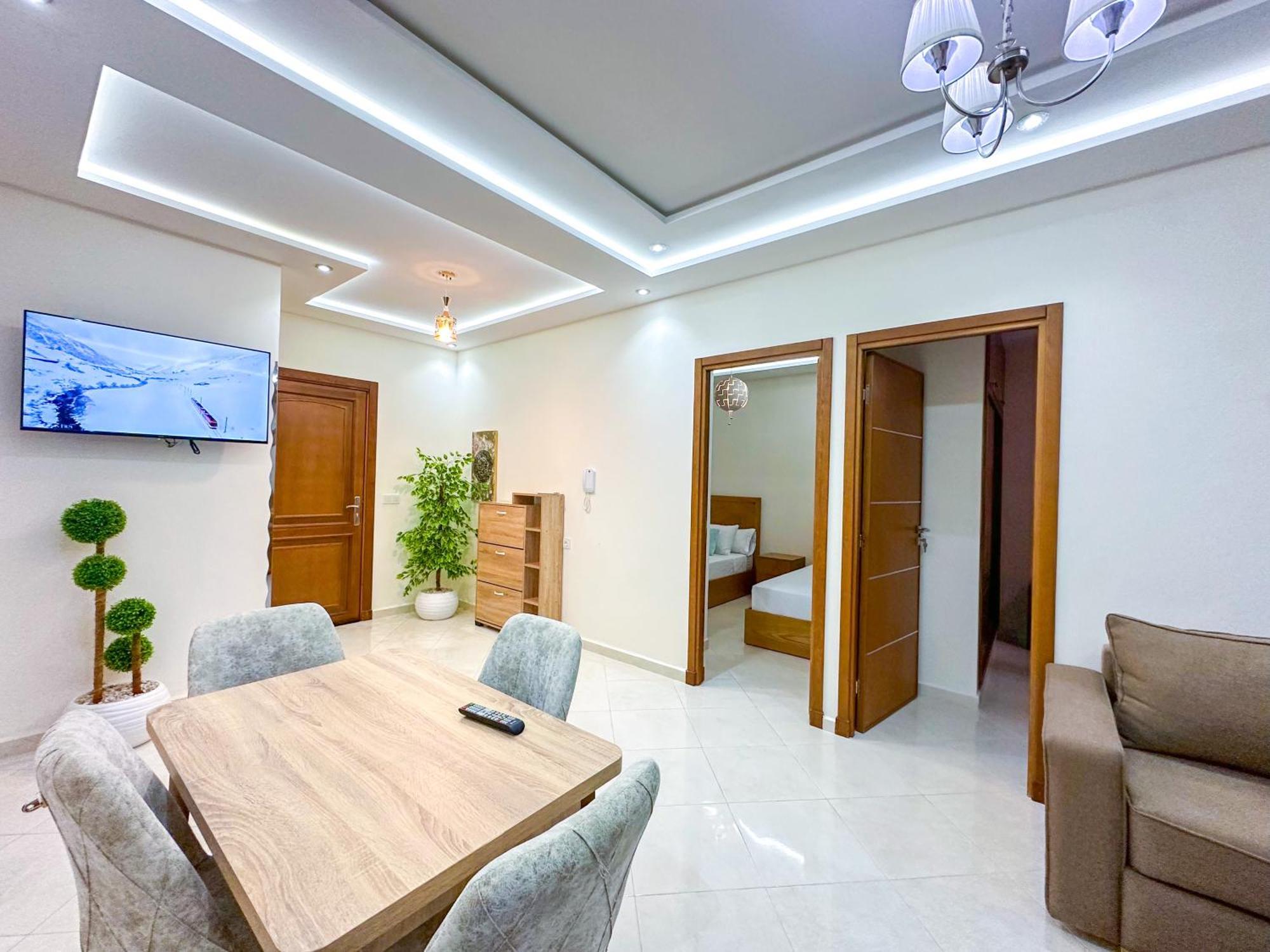 Elite - Luxury & Centric Flat