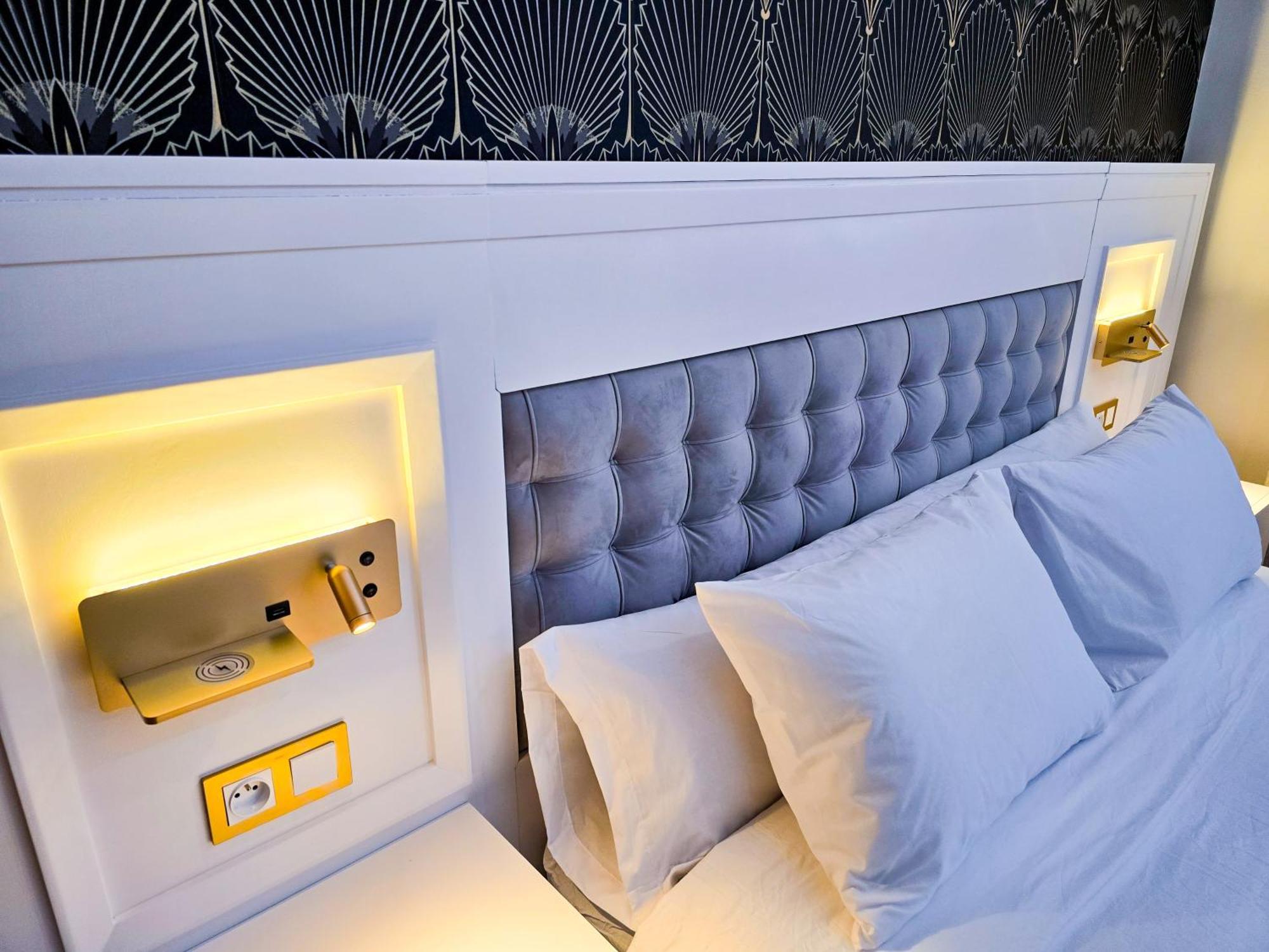 Elite - Luxury & Centric Flat *