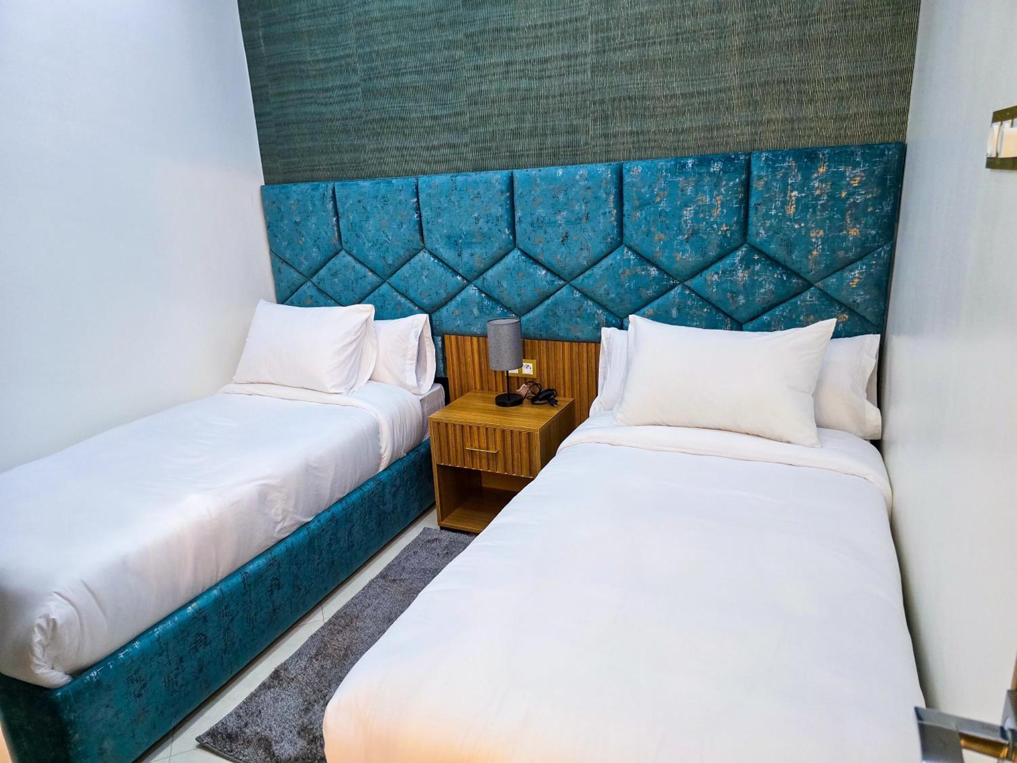 Elite - Luxury & Centric Flat