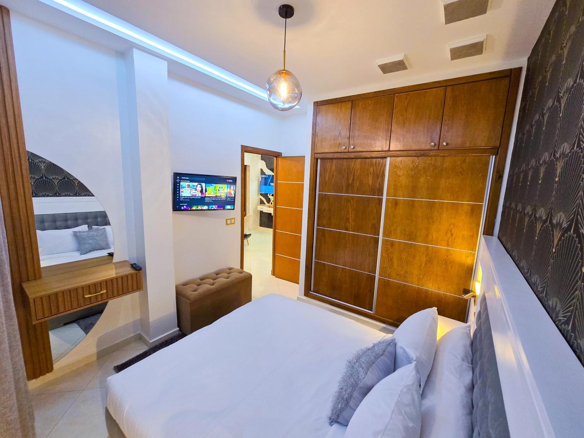 Elite - Luxury & Centric Flat Tangeri